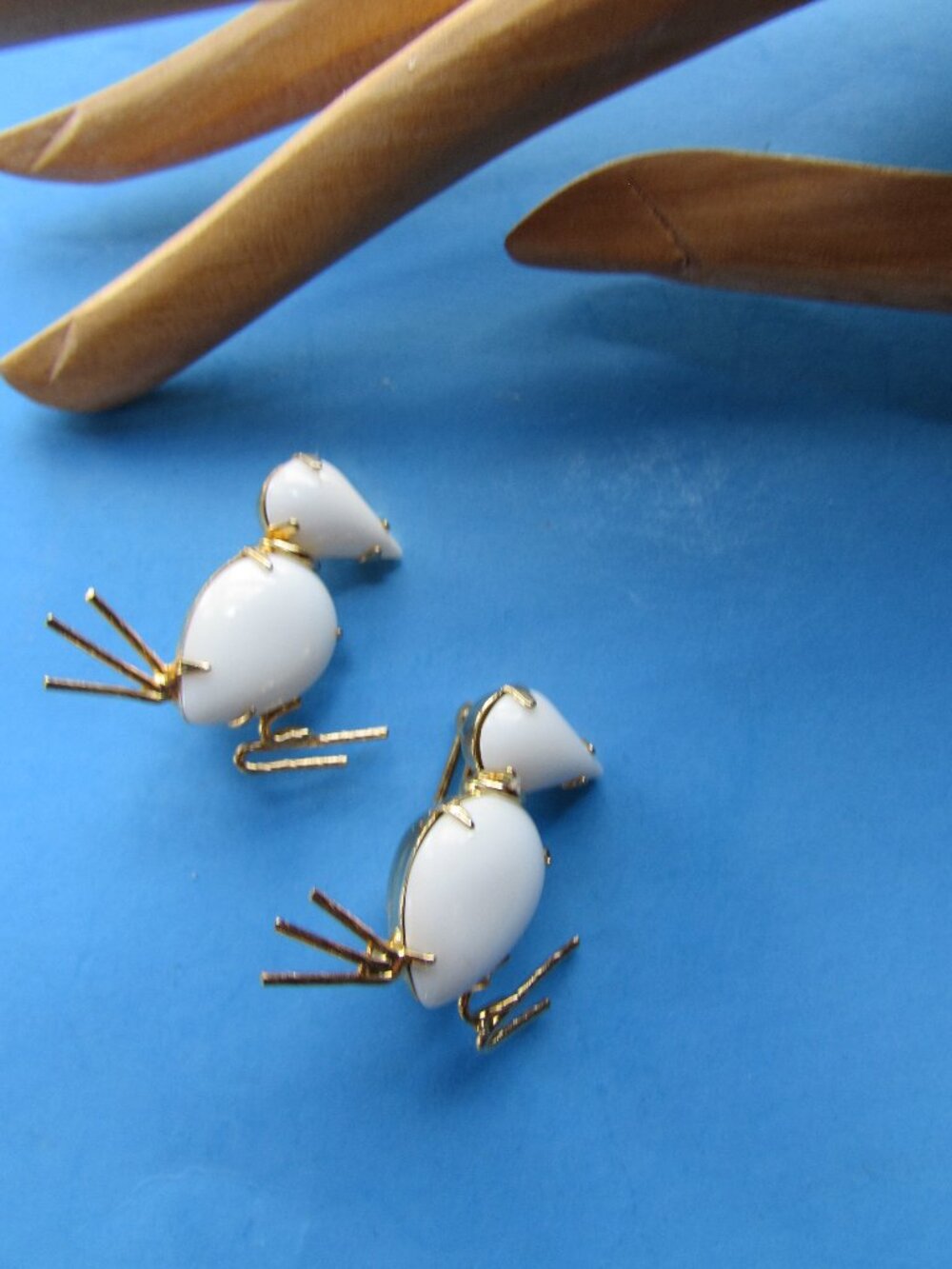 Napier Scatter Pins Little White Birds